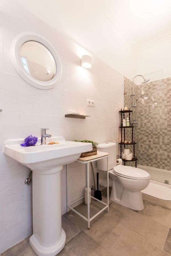 Lisbon Secret&Charming Baixa 4 bedroom apartment Buitenkant foto